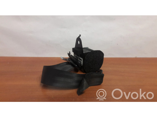 Задний ремень безопасности