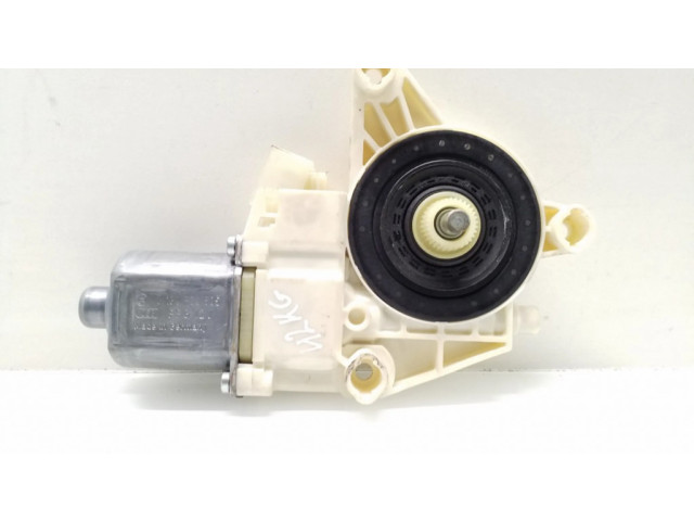 Задний двигатель механизма для подъема окон