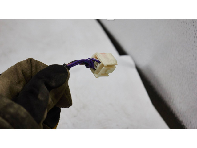 Zpětné zrcátko Mazda 323 F 2002 e13010089, e13020089