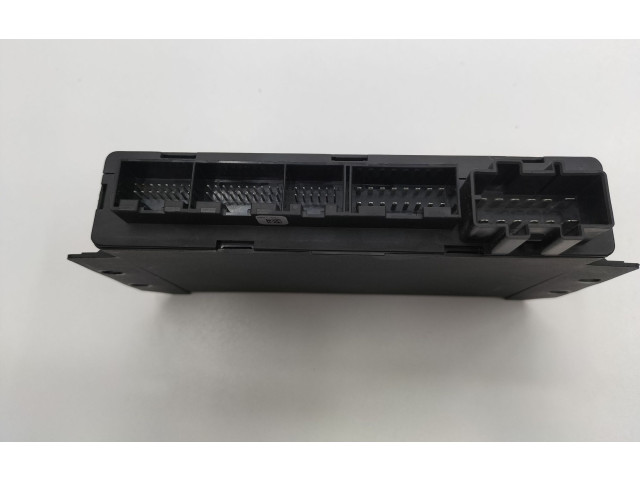 Řídící jednotka 8N8962267E Audi TT Mk1 2003