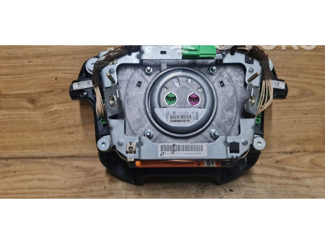 Подушка безопасности водителя 8686284   Volvo V70