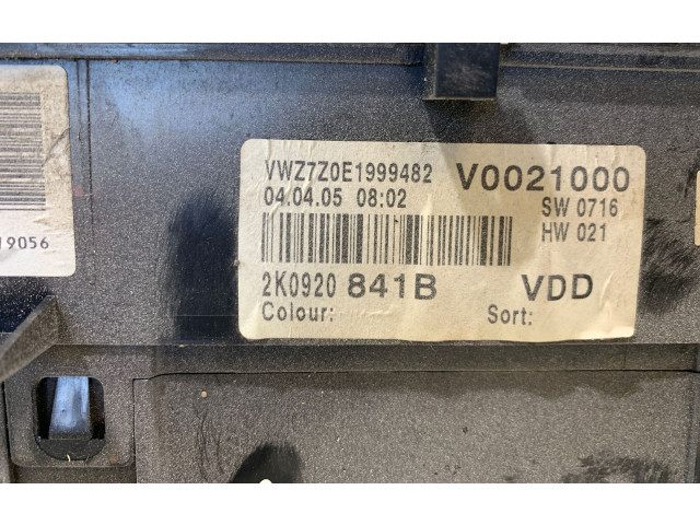 Přístrojová deska Volkswagen Caddy 2005 2k0920841b