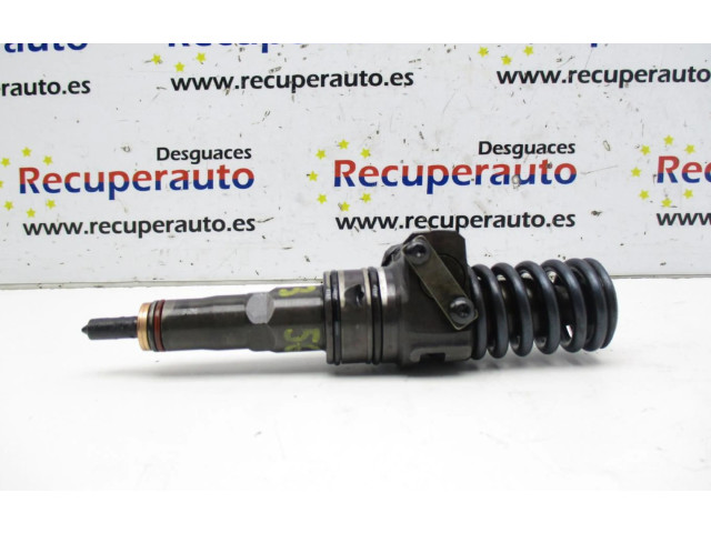 Форсунка 038130073AG Audi A3 S3 A3 Sportback 8P