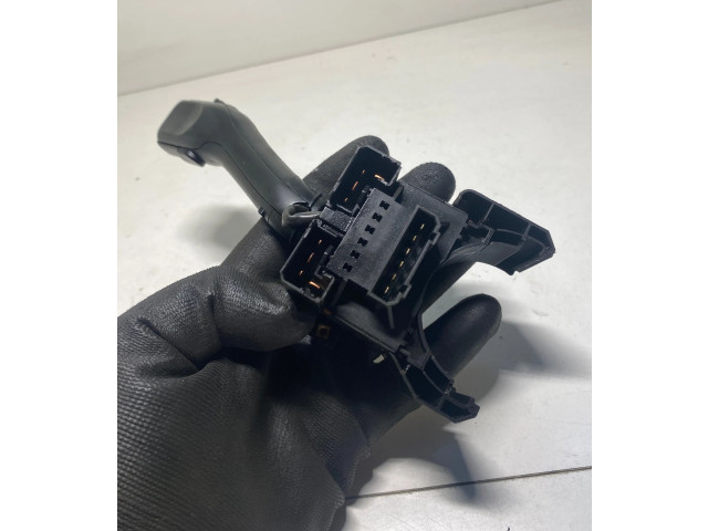 Ручка стеклоочистителей Volkswagen Golf IV