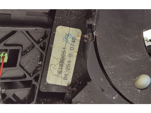 Ручка стеклоочистителей 82001277272 Renault Scenic RX