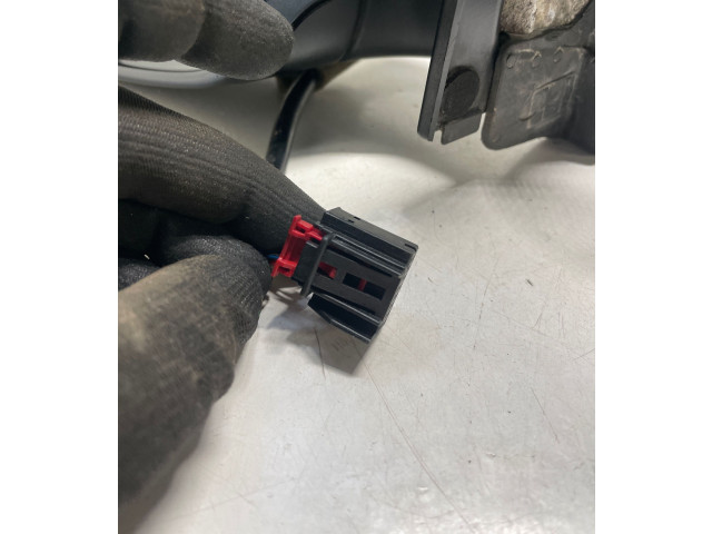 Зеркало электрическое Volkswagen Golf Plus 2005 - 2013 года