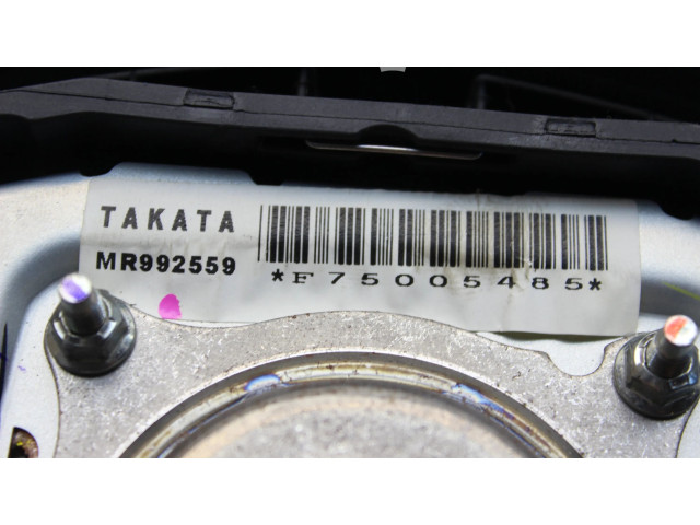 Подушка безопасности водителя MR992559 Mitsubishi L200