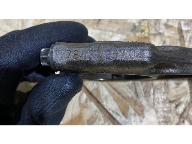 Píst 7843123704, 111213686 BMW 5 F10 F11 pro benzínový motor 4.4