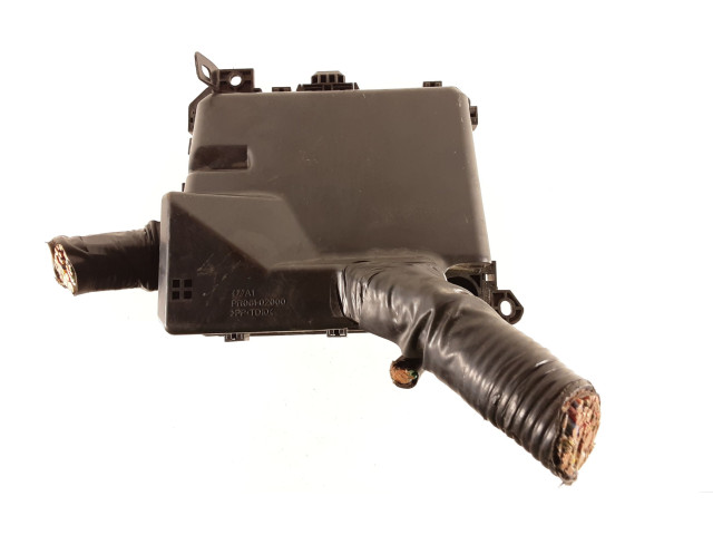 Блок предохранителей PR06102000, PR06101000 Mitsubishi Outlander