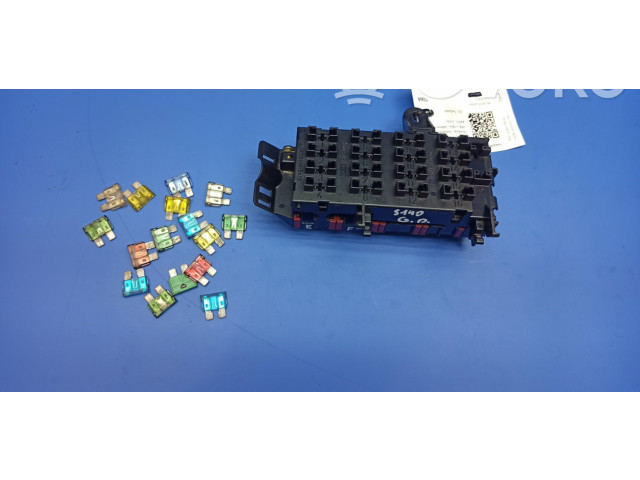 Блок предохранителей 1405451601, 08554325 Mercedes-Benz S W140