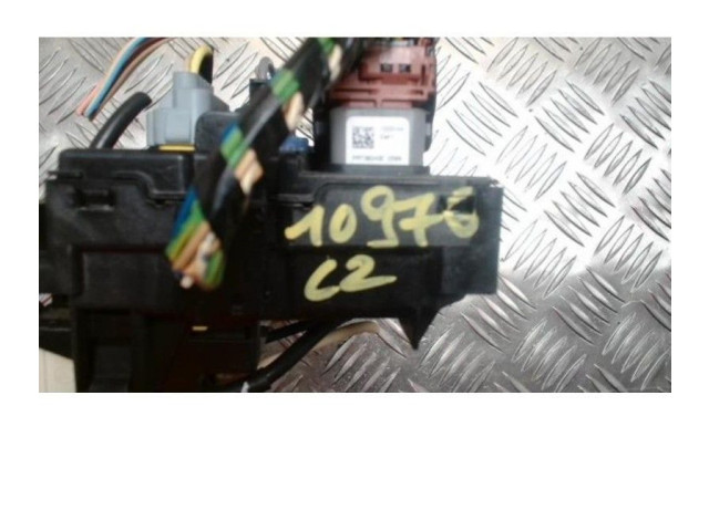 Блок предохранителей 0000654588, 0000654588 Citroen C2