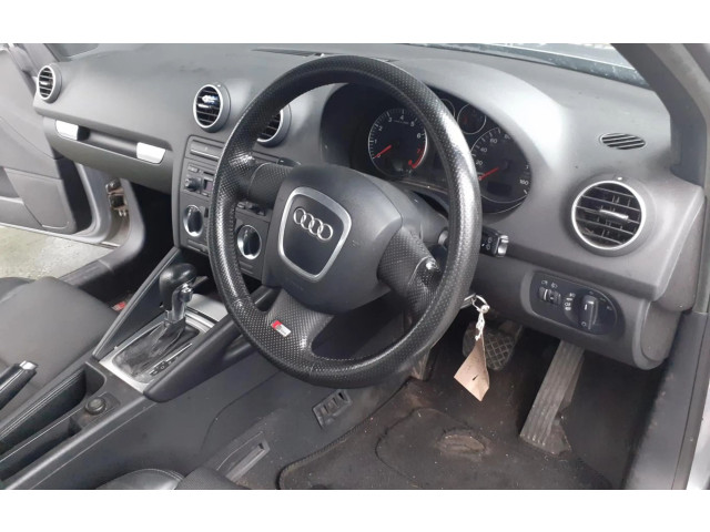 Подушка безопасности двери Audi A3 S3 A3 Sportback 8P