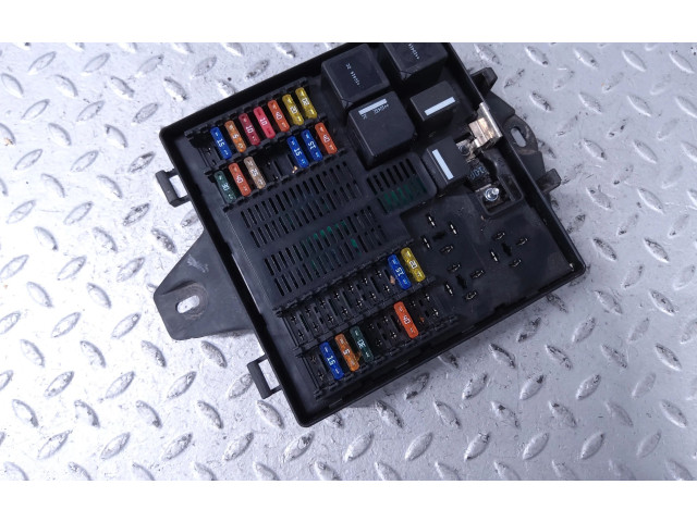 Блок предохранителей AW9314A073CD, C2D17257 Jaguar XJ X351