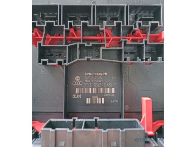 Блок комфорта 3c0937049e Skoda Octavia Mk2 (1Z)