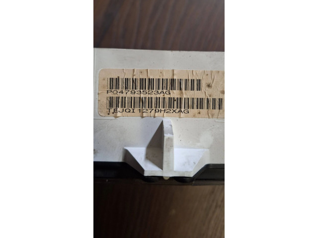 Přístrojová deska Chrysler Neon II 2000 P04793523AG, T1J1279H2XAG