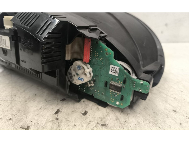 Přístrojová deska Mercedes-Benz CLK A209 C209 2004 A2095403511