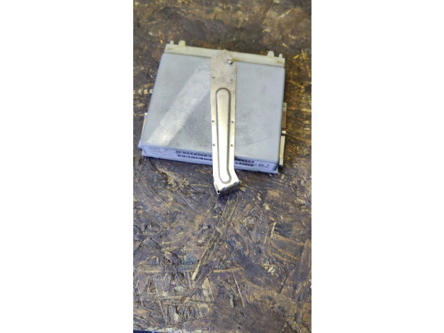 Блок управления двигателя 0281001802   Volvo S70  V70  V70 XC