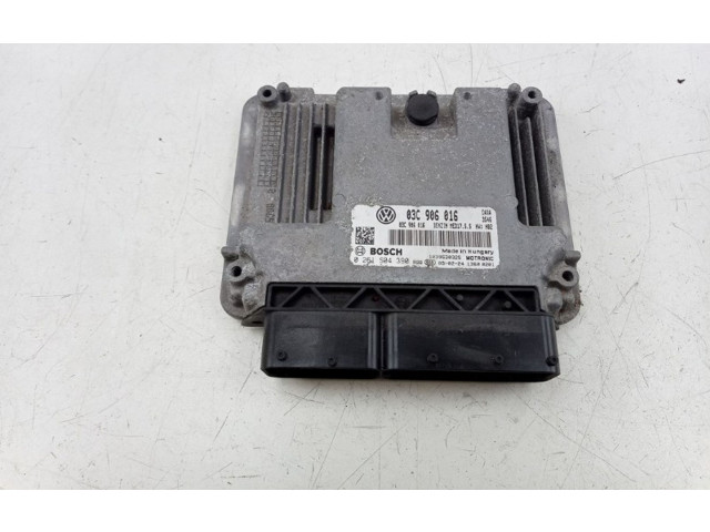 Блок управления впрыском 03C906016, 0261S04390   Volkswagen Golf Plus