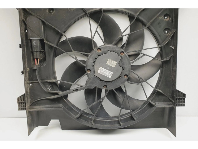 Вентилятор радиатора 30612864 Volvo XC90