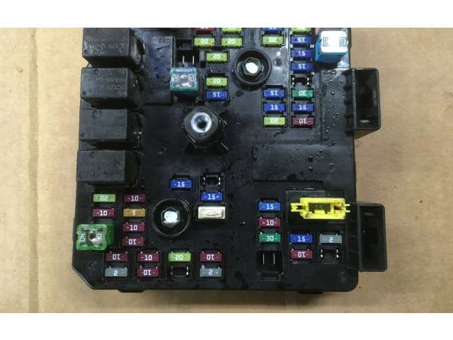 Блок предохранителей 95202005   Chevrolet Captiva    