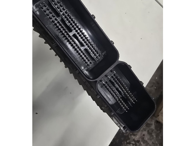 Řídící jednotka A6421500477 Mercedes-Benz R W251 2008