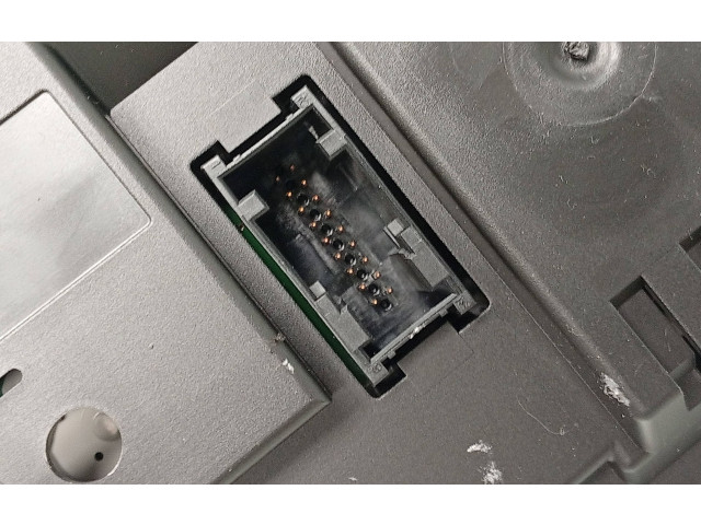 Přístrojová deska BMW X1 E84 2012 2259446, 9283816