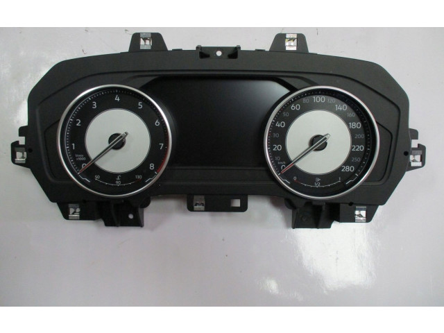 Přístrojová deska Volkswagen Touareg III 2018 760920770