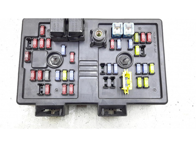 Блок предохранителей 96821082   Chevrolet Captiva    