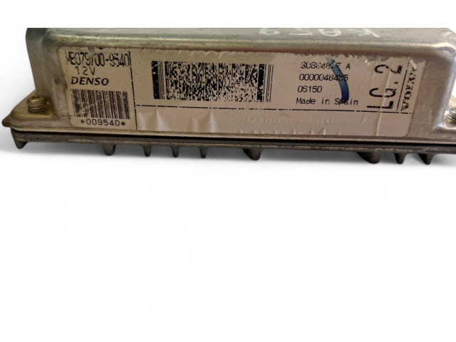 Блок управления двигателем Блок управления 30684877A Volvo V70