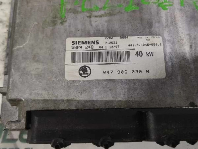 Řídící jednotka 5WP4248, 047906030B Skoda Felicia I 1997
