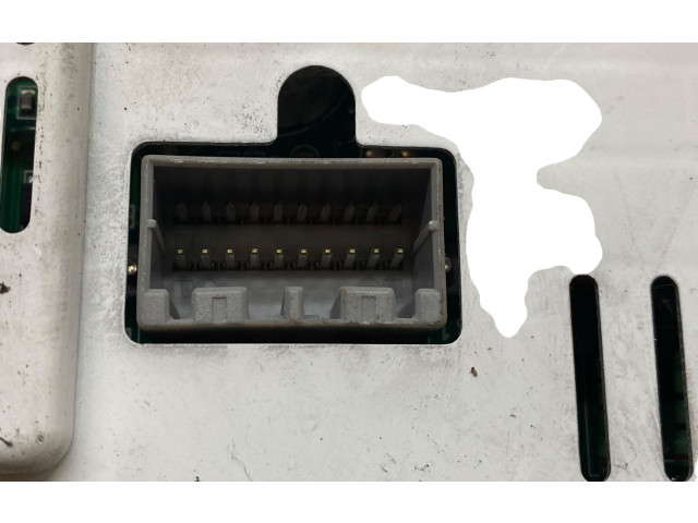 Панель приборов 77130720, 8022008252 SsangYong Rexton I