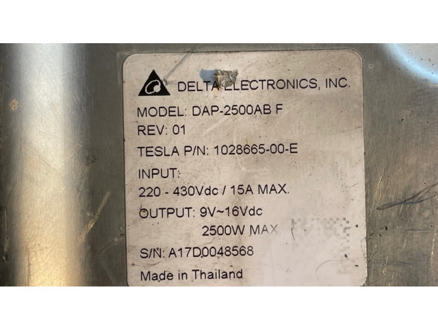 Преобразователь напряжения