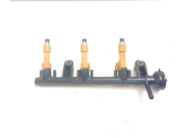 Vstřikovač 2325040020 Subaru Justy