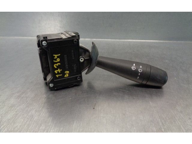 Ручка стеклоочистителей 8201168008 Dacia Dokker