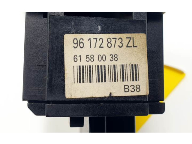 Ручка стеклоочистителей Citroen Xsara Picasso