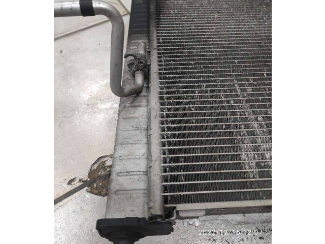 Радиатор охлаждающей жидкости Infiniti G35