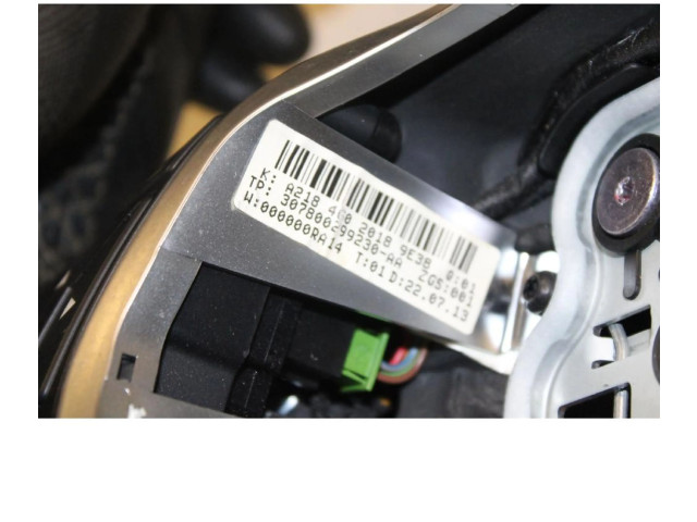 Руль Mercedes-Benz A W176  2012 - 2018 года A2184002018      