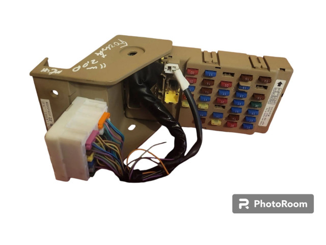 Блок предохранителей 82201FG010 Subaru Forester SH