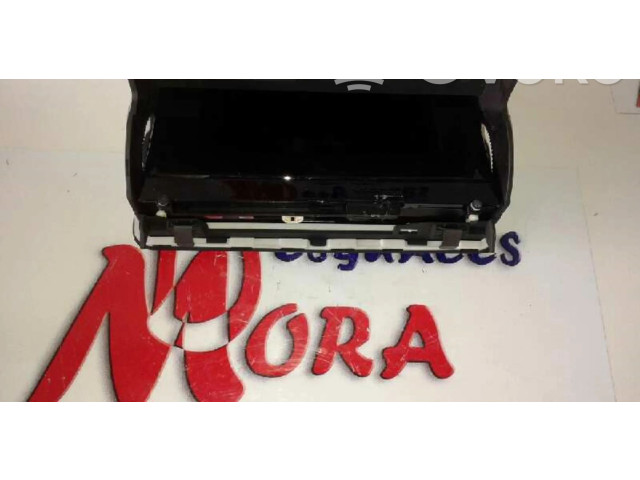 Дисплей 8U0857273A Audi Q3 8U