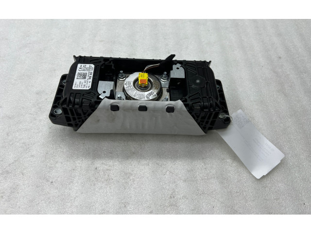 Подушка безопасности пассажира 81A880204D, 34208061H   Audi Q2 -