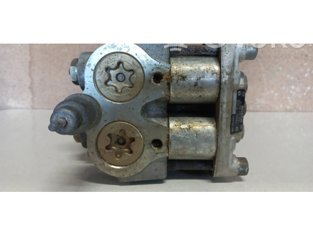 Блок АБС 265201049 Audi 80 90 S2 B4 1991 - 1996 года