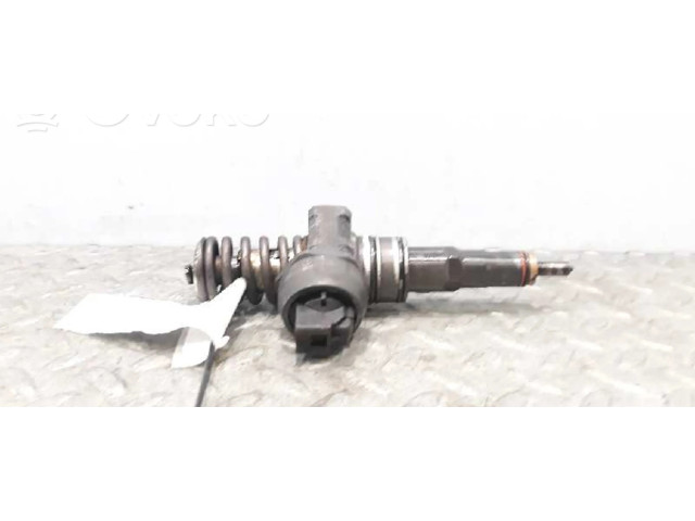 Форсунка 038130073G, 0414720215    Skoda Octavia Mk2 (1Z) для дизельного двигателя  1.9