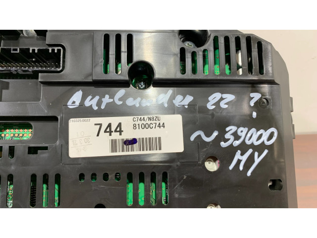 Панель приборов 8100C744, C744N8ZU Mitsubishi Outlander IV
