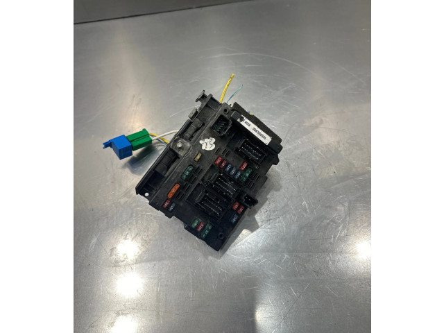 Pojistková skříňka 9650663880 Peugeot 307 2003