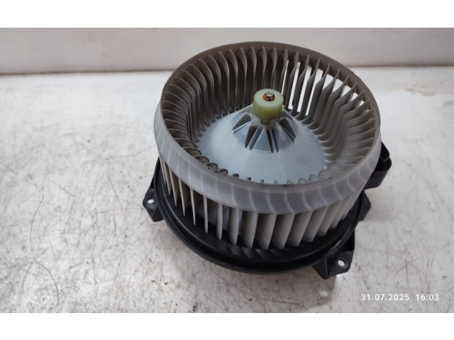 Вентилятор печки    8190AY   Fiat Freemont