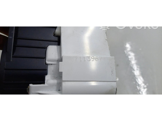 Блок управления климат-контролем 1830994   Ford Ka