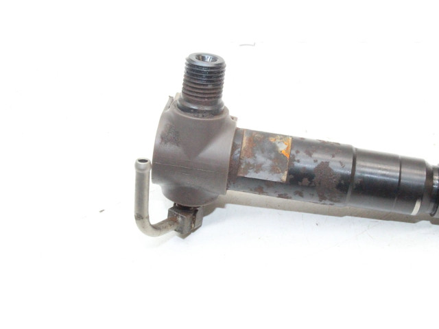 Vstřikovač 16613AA040 Subaru Outback (BS) EE20Z