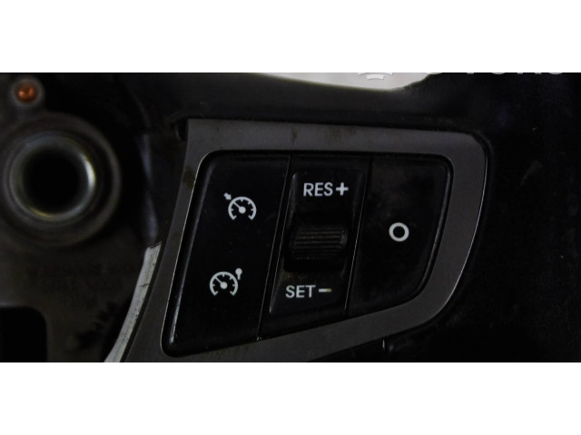 Volant Hyundai i40 2015 561133z000