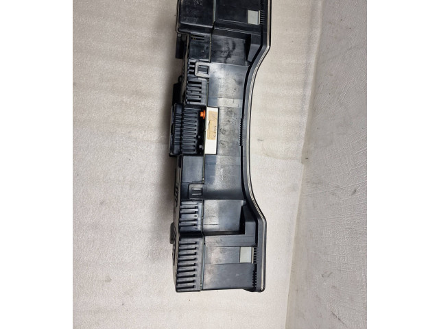 Píst 4D0919033AF   Audi A8 S8 D2 4D     