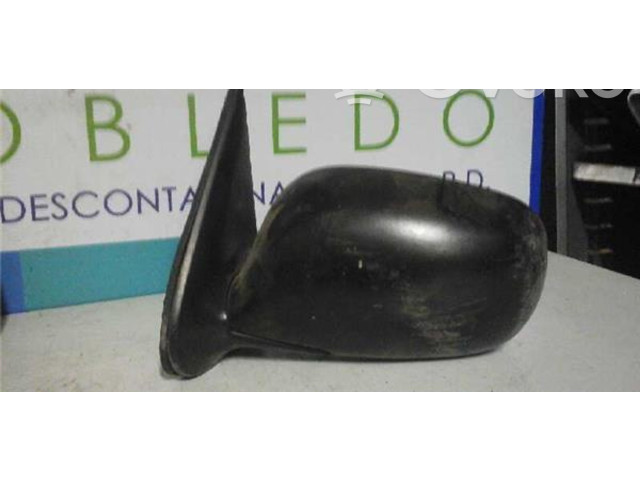 Zpětné zrcátko Nissan Micra 1992